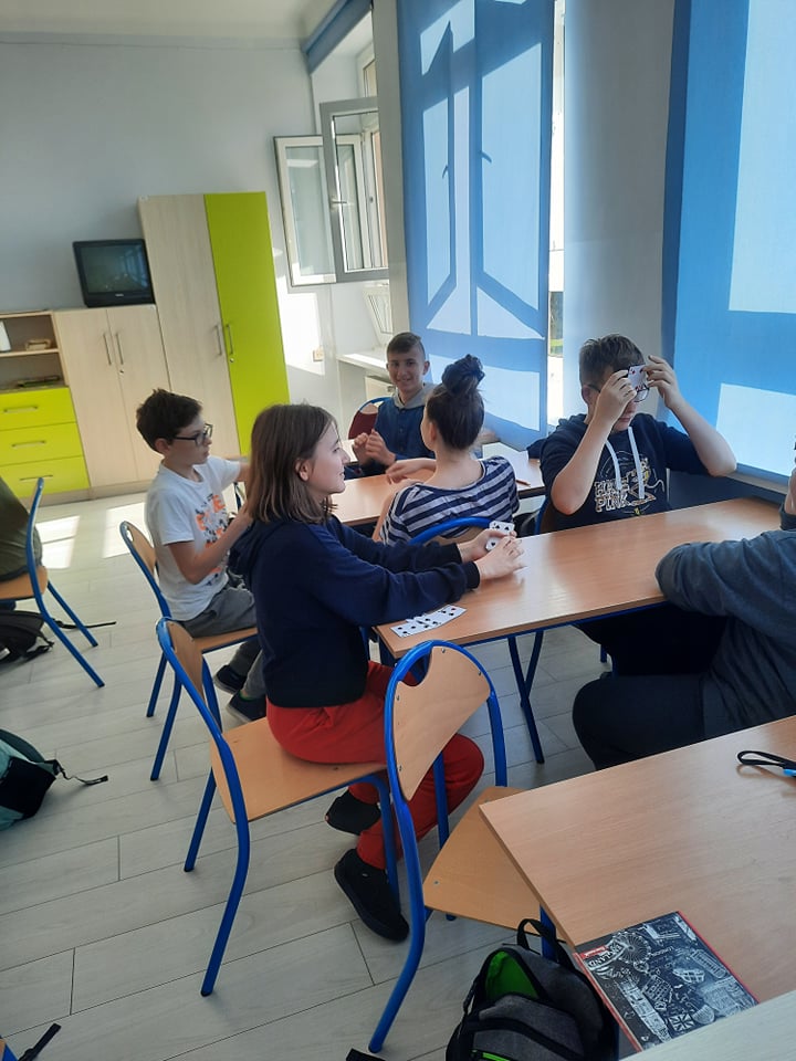 244334196_1927463694100863_5830056803334247013_n